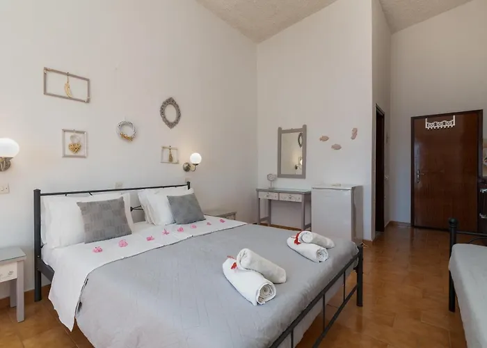 Sun 500m From The Apartamento Gennadi