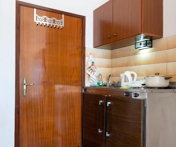 Apartamento Sun 500m From The Gennadi