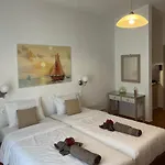 Sun 500m From The Apartament Gennadi