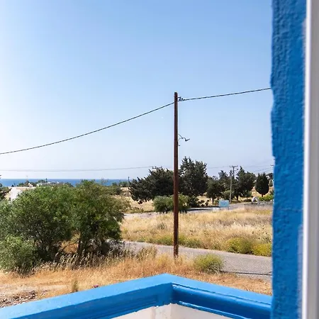 Διαμέρισμα Sun 300m From The *