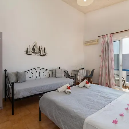 Apartment Sun 300m From The