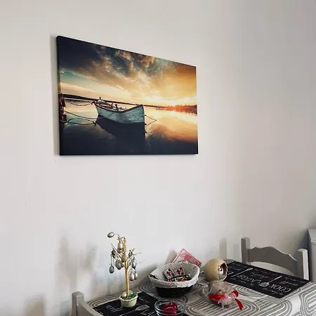 Sun 300m From The Διαμέρισμα