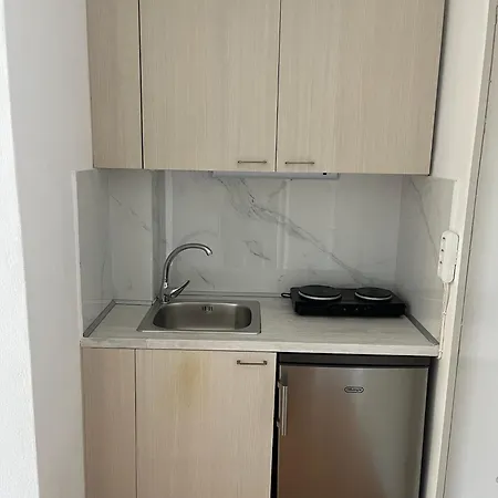 Apartment Sun 500m From The