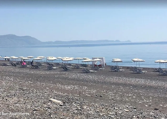 Sun 500m From The Apartamento Gennadi